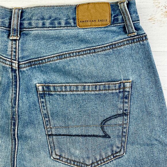 American Eagle Skinny Mom Jeans Women's 4 Blue Distressed Light Wash High Rise - Picture 4 of 9